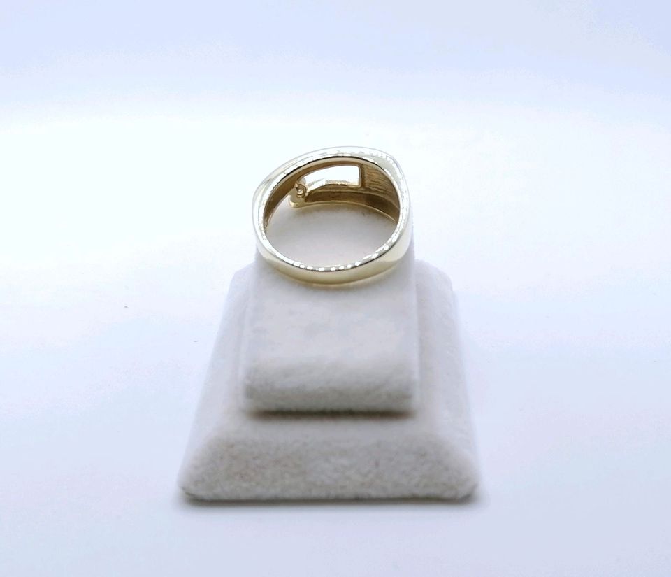 Ring Gold 333er mit Zirkonia