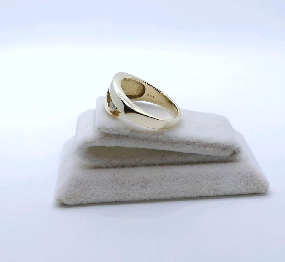 Ring Gold 333er mit Zirkonia