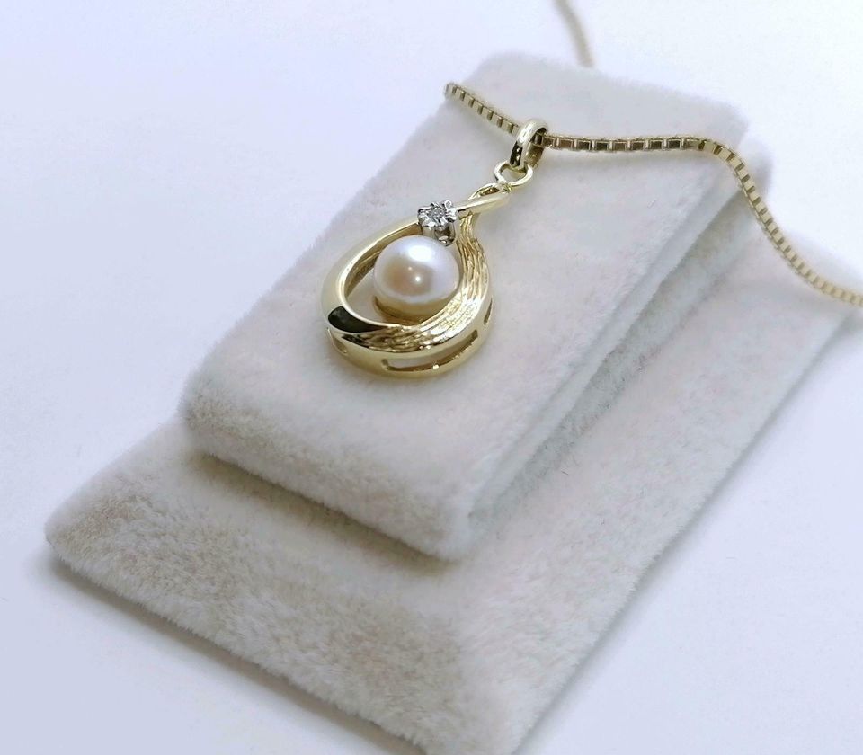 Halskette Gold 333er mit Perlen Anhänger