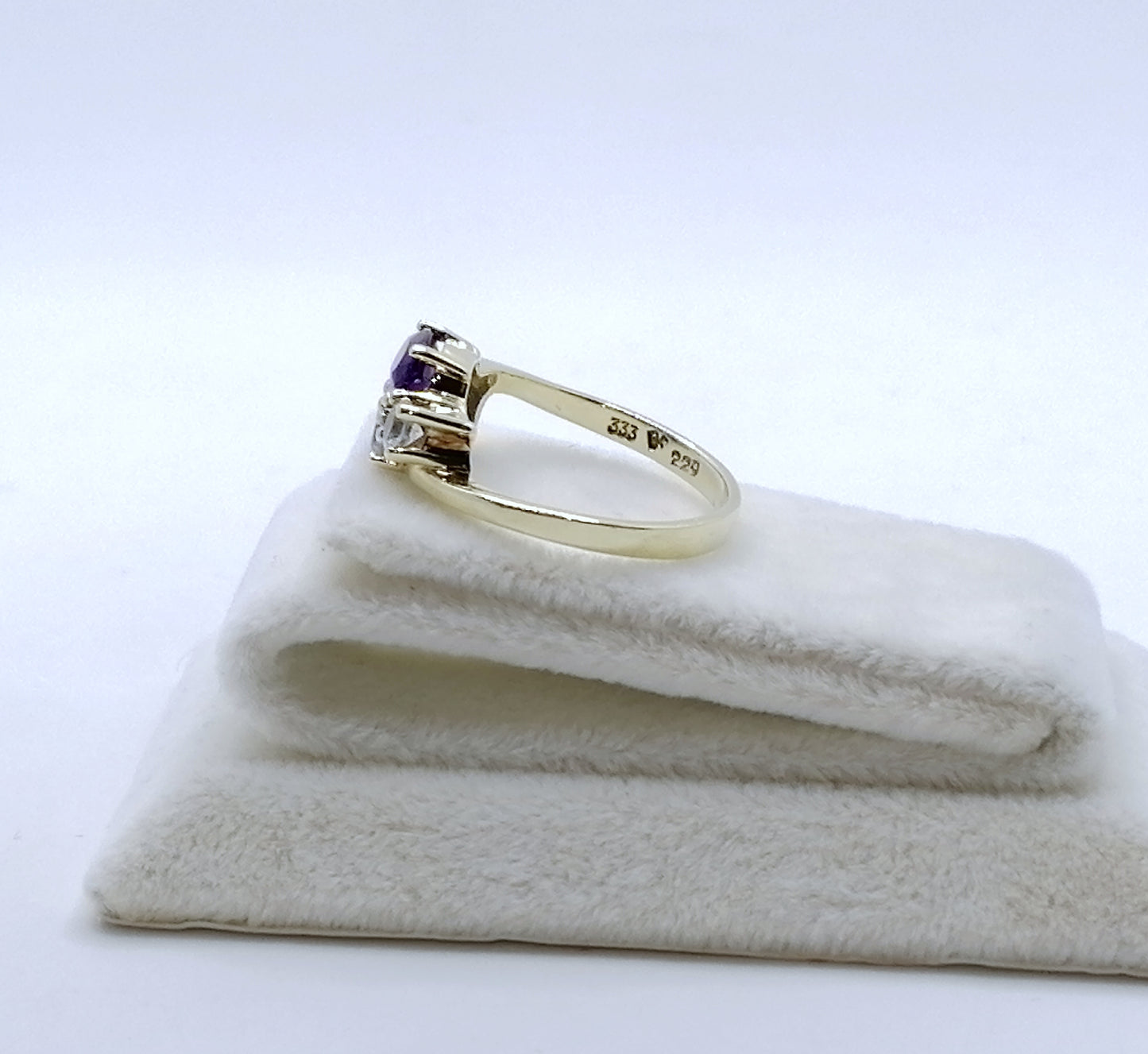 Ring Gold 333er mit Amethyst und Spinell Gr. 50