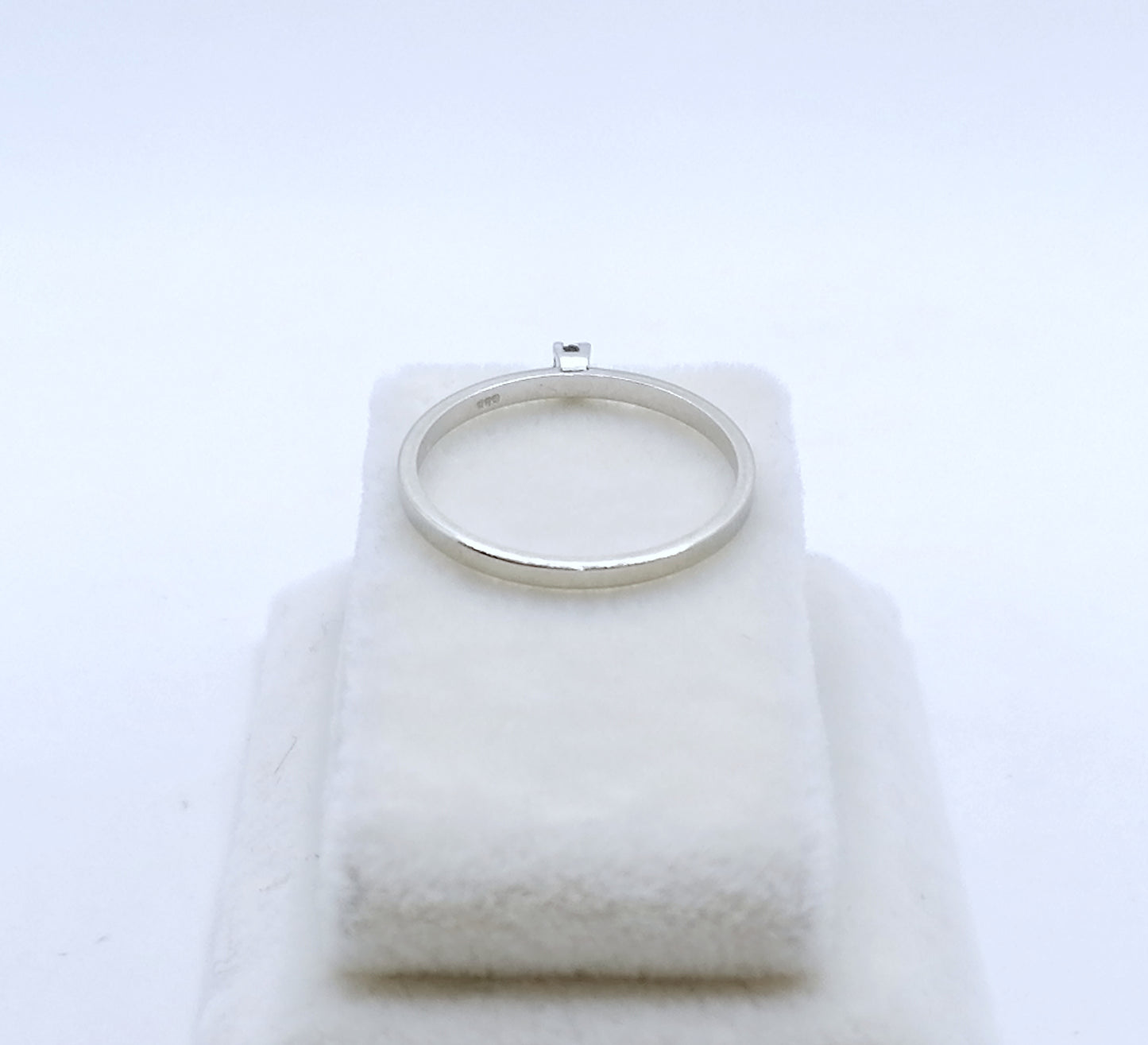 Ring Weißgold 585er mit Spinell Gr. 52