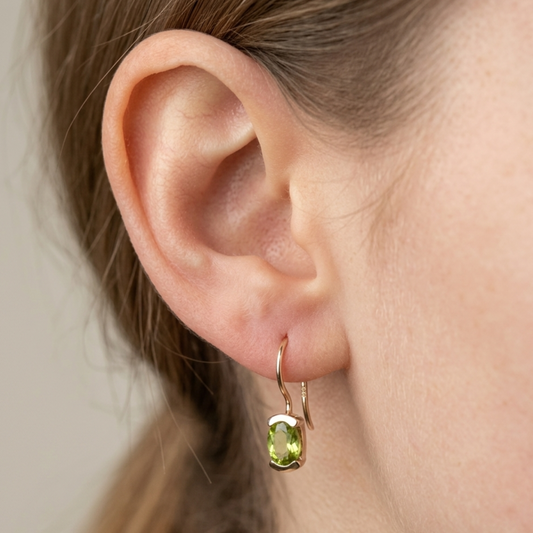 Gelbgold Ohrringe mit Peridot, 333er Gold Ohrhänger