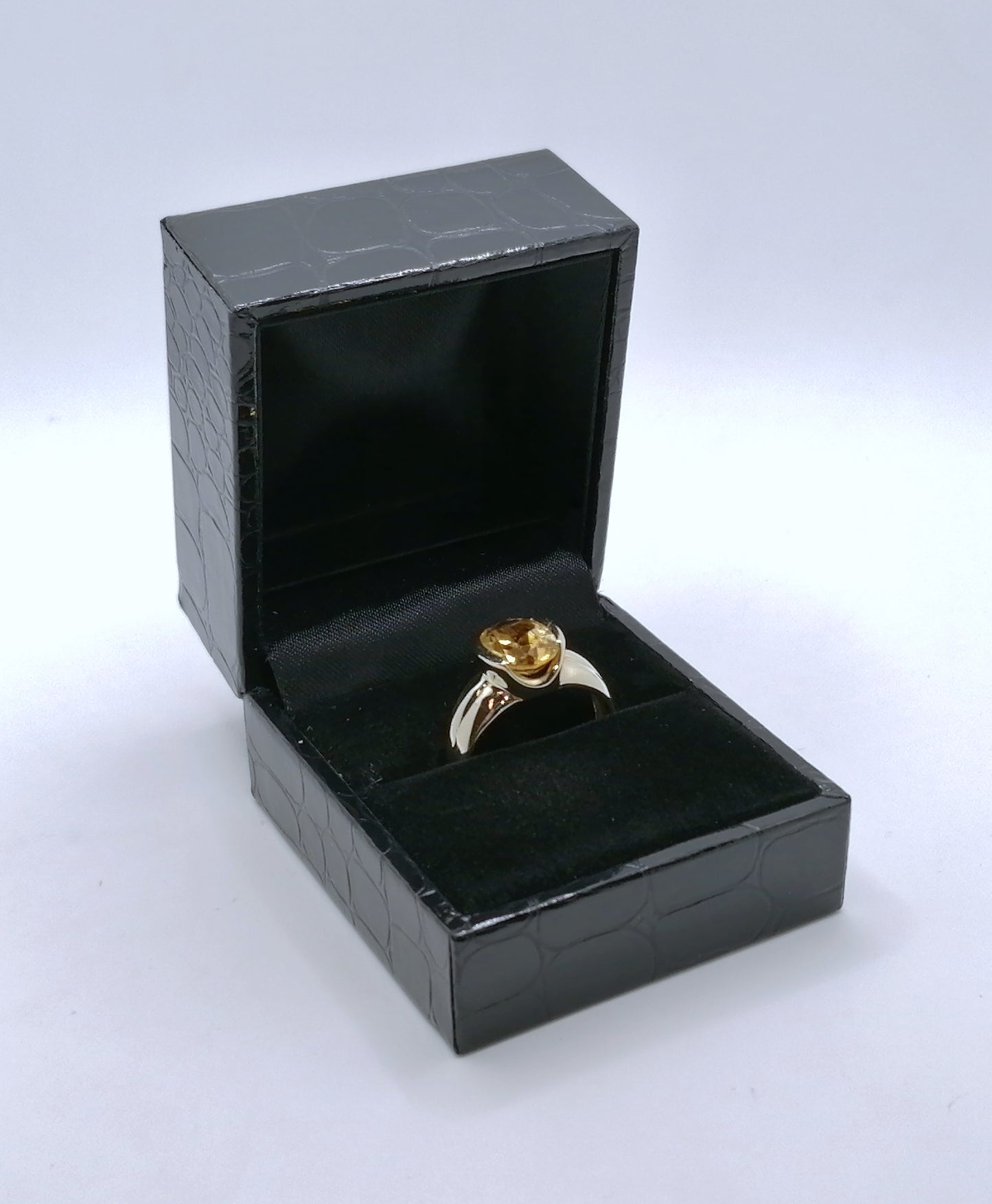 Ring Gold 585er mit Citrin Gr. 53