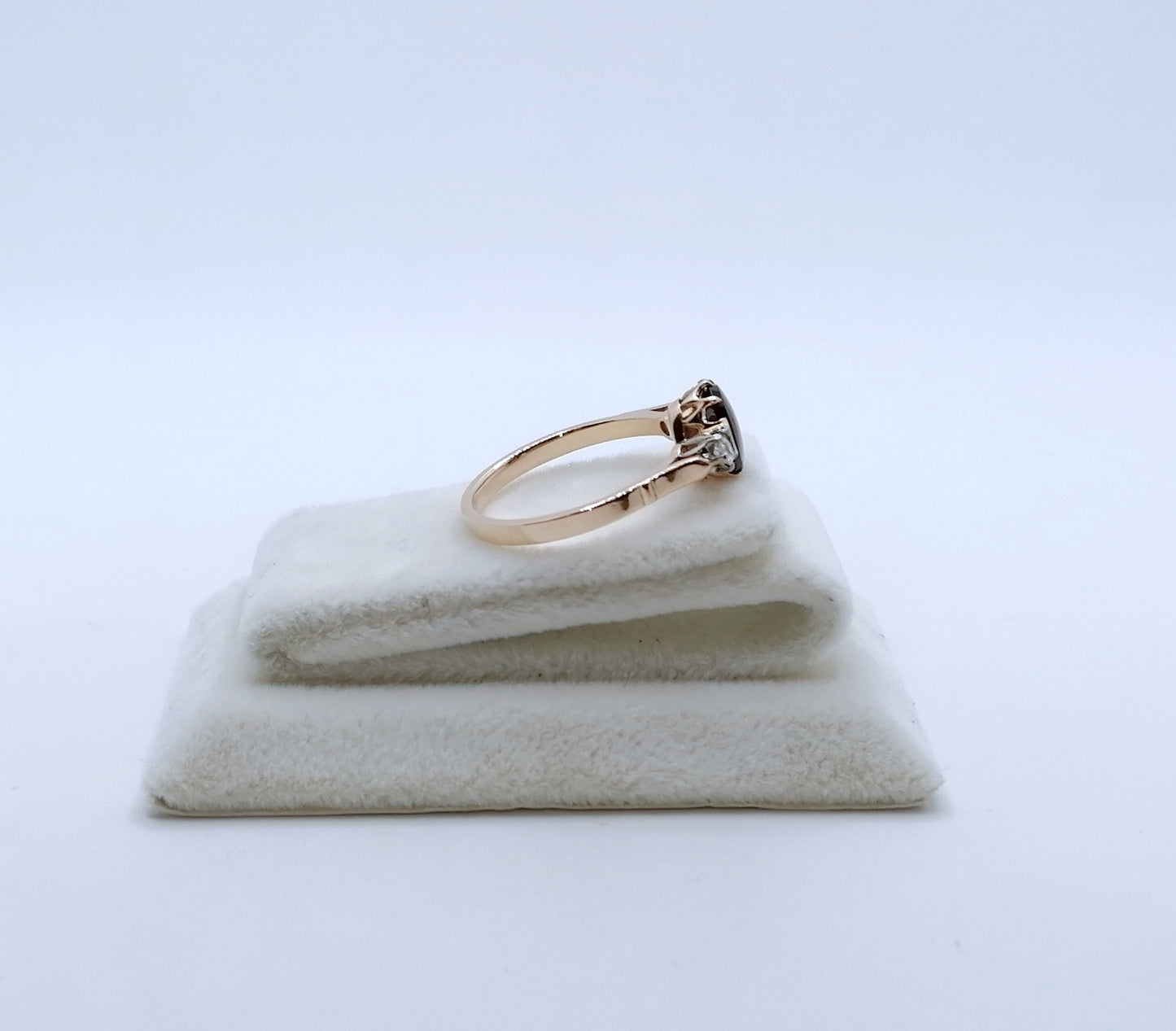 Ring UdSSR Sowjet Rotgold 583er Damenring mit Granatstein und Brillanten Gr. 57