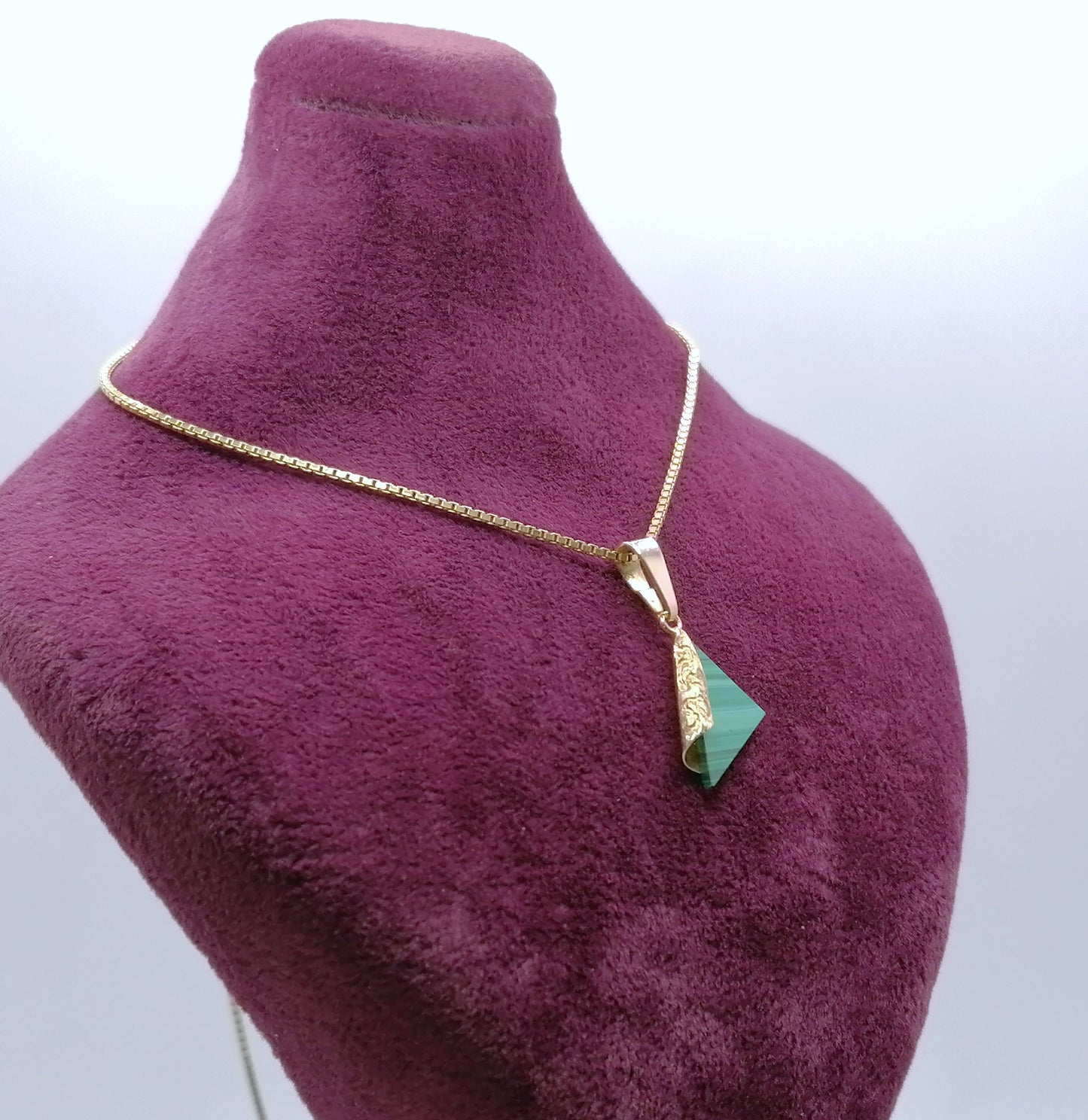 Halsketten Anhänger mit Malachit 375er Gold