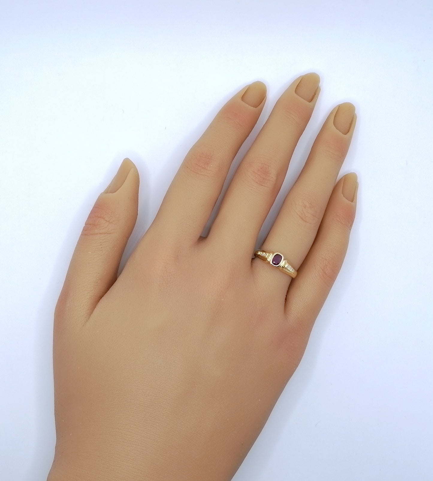 Ring Gold 750er mit Rubin und Diamanten Gr. 50