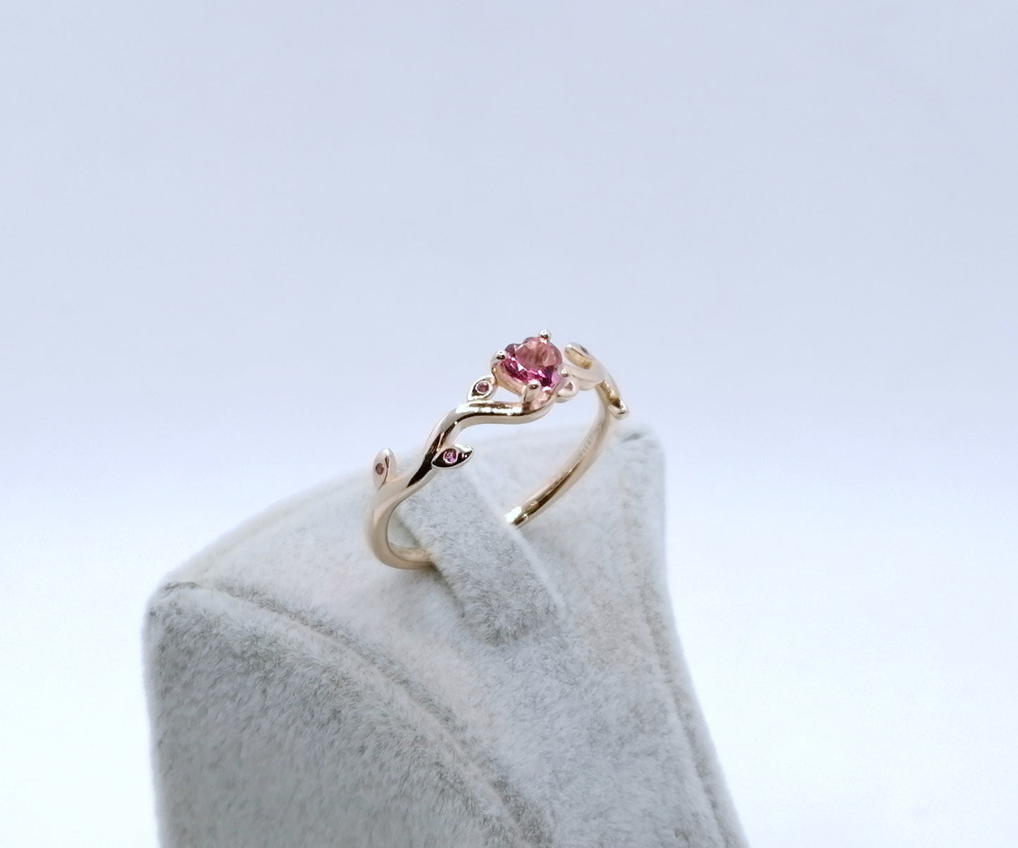 Ring Rosegold 375er mit Spinell Gr. 69