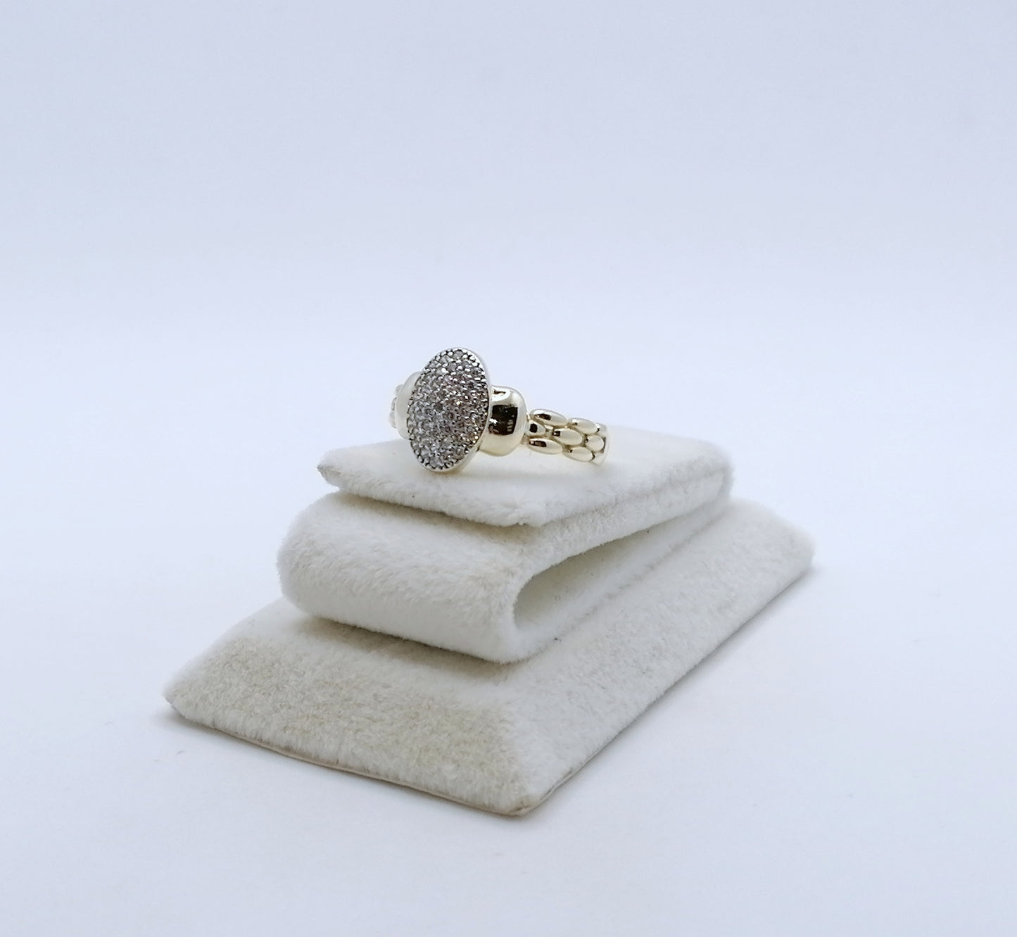 Neuwertiger Gold Damenring mit Zirkonia, 333er Goldring RG. 57