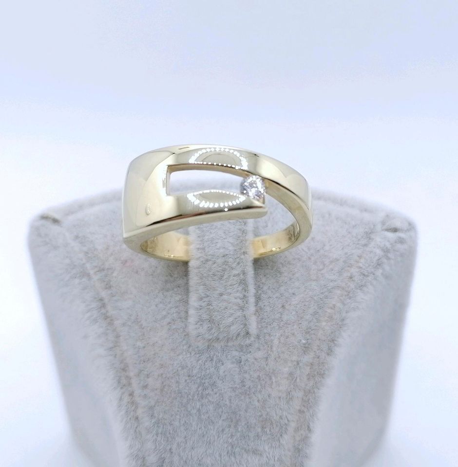 Ring Gold 333er mit Zirkonia