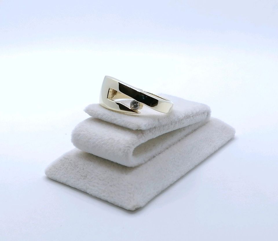 Ring Gold 333er mit Zirkonia