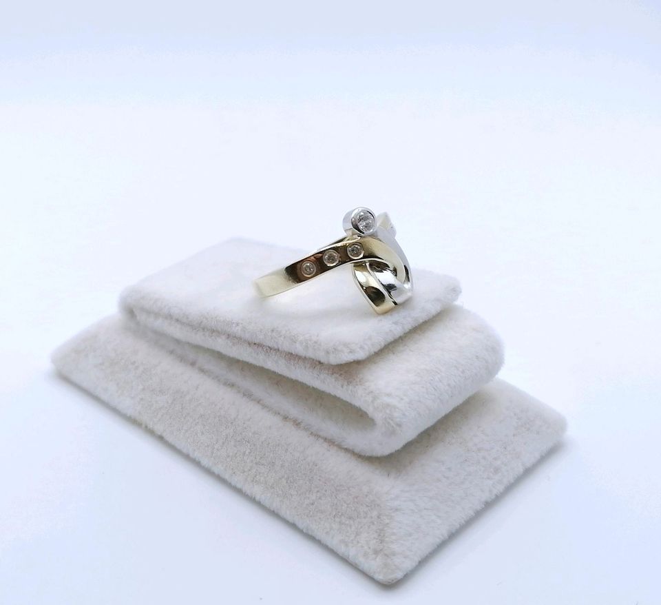 Ring Gold 333er mit Zirkonia