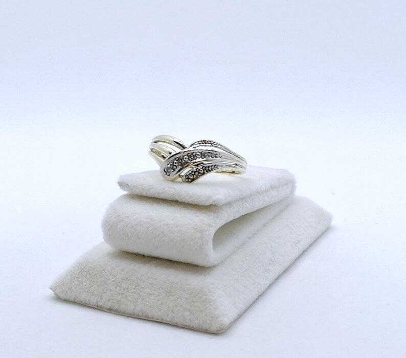 Ring Gold 333er mit Diamantsplitter Gr. 57