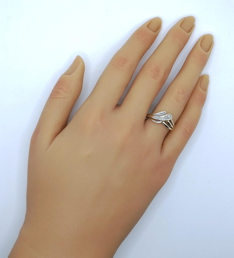 Ring Gold 333er mit Diamantsplitter Gr. 57