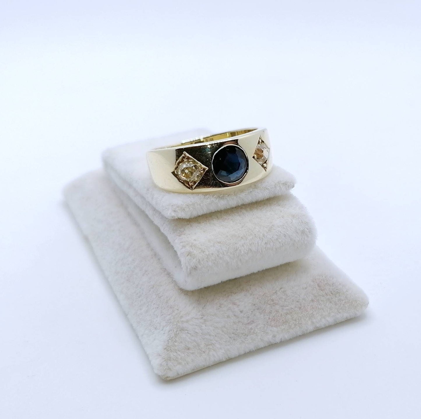 Ring Gold 585er mit Saphir und Brillanten Altschliff Gr. 58