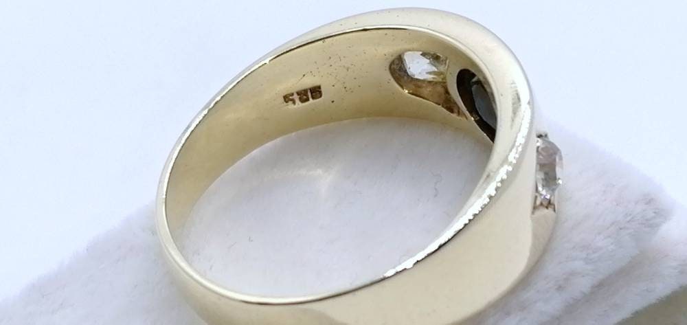 Ring Gold 585er mit Saphir und Brillanten Altschliff Gr. 58
