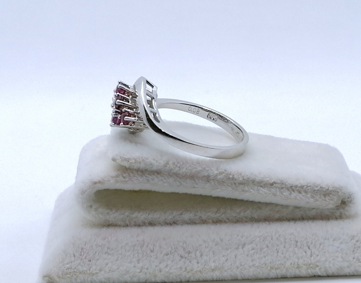 Ring Gold 585er mit Rubin und Brillanten