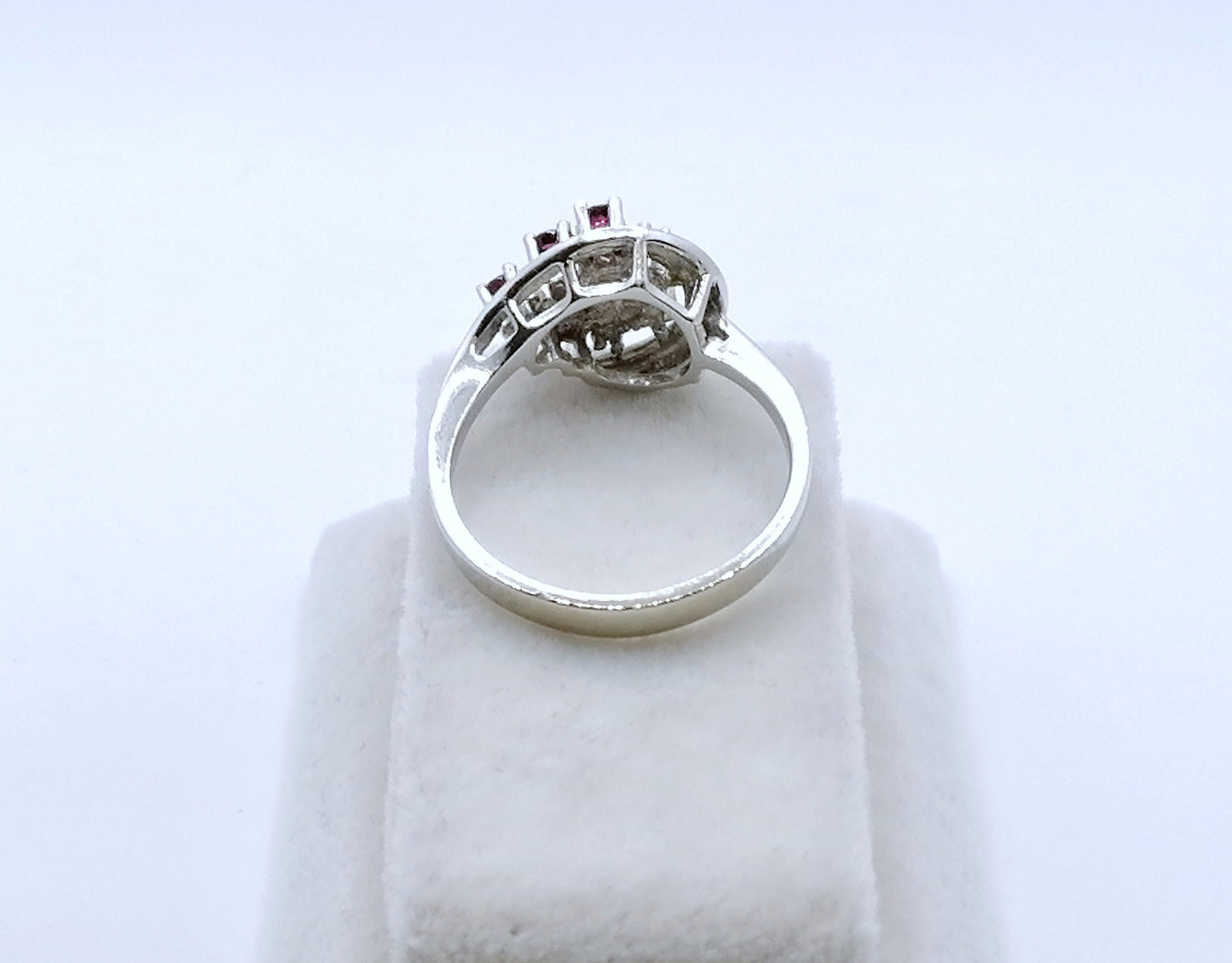 Ring Gold 585er mit Rubin und Brillanten