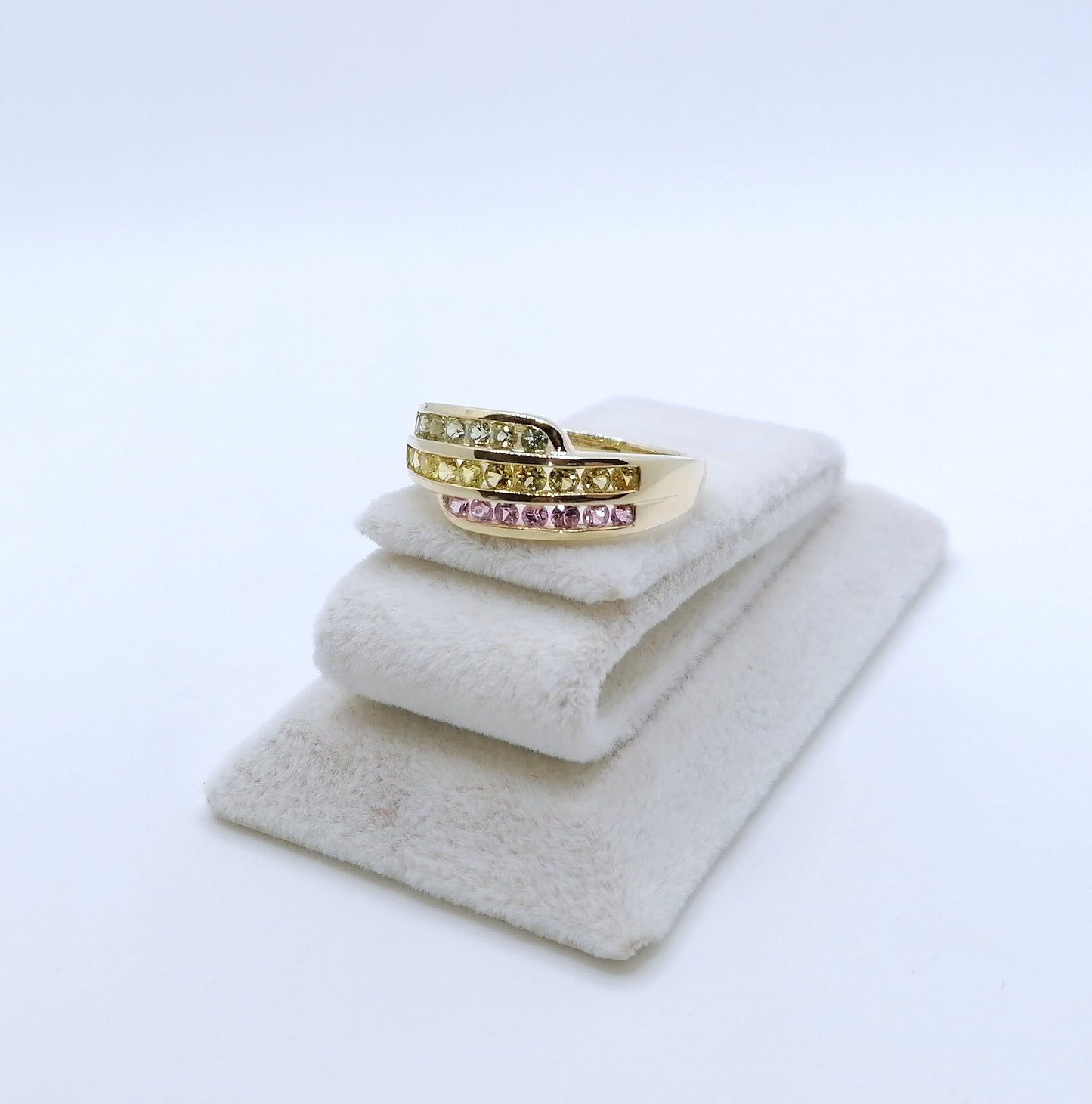 Ring Gold 585er mit farbigen Saphir Edelsteinen Gr. 60