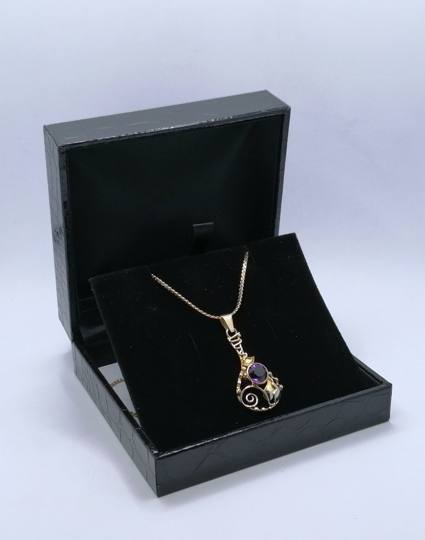 Halskette Gold 333er mit Amethyst Anhänger