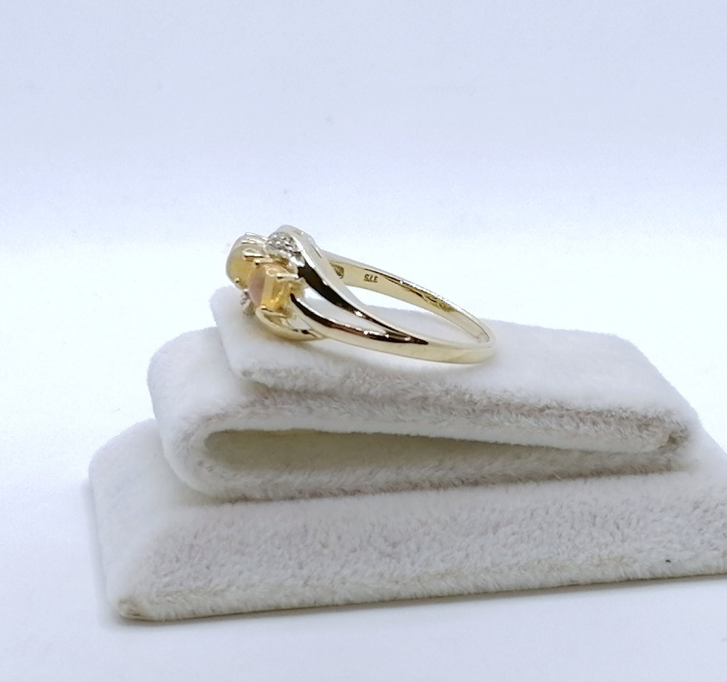 Ring Gold 375er mit Afrikanischen Opalen Gr. 60