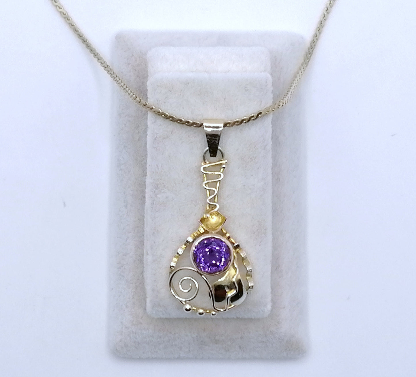 Halskette Gold 333er mit Amethyst Anhänger