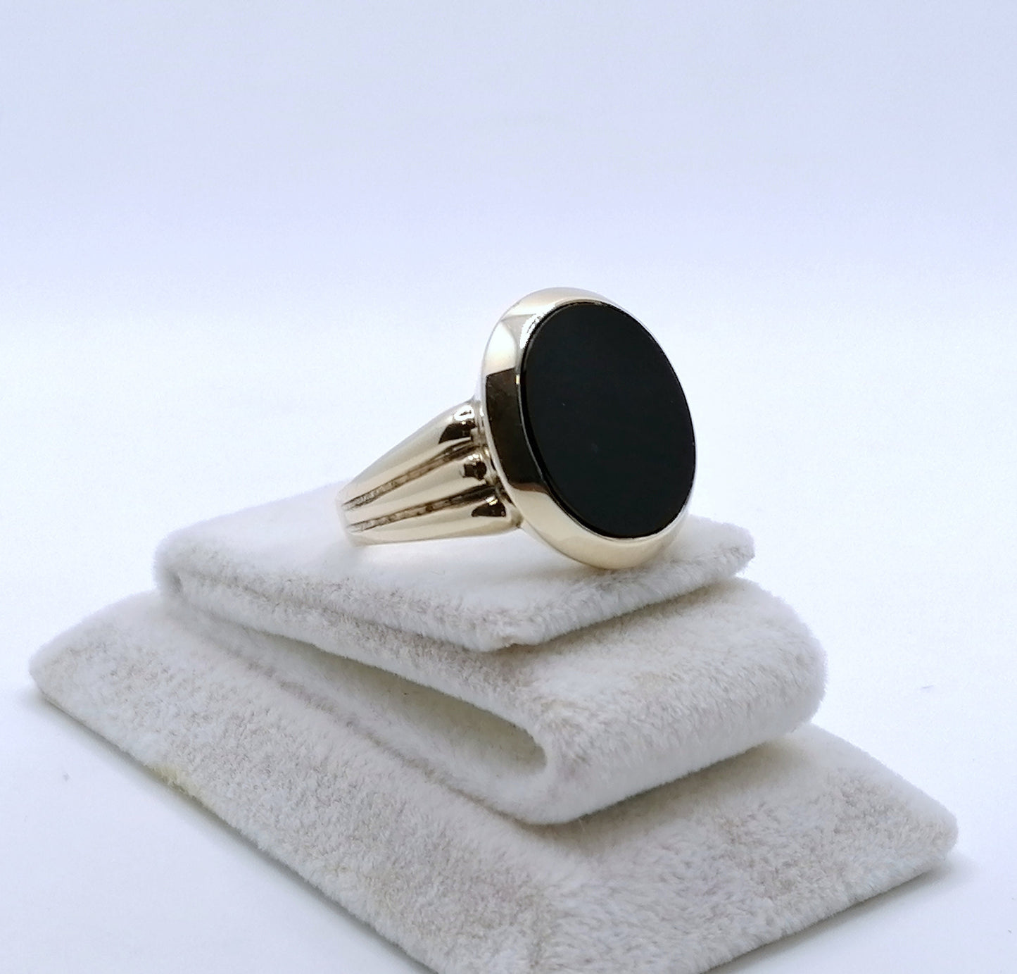 Ring Gold 333er mit Onyx Platte