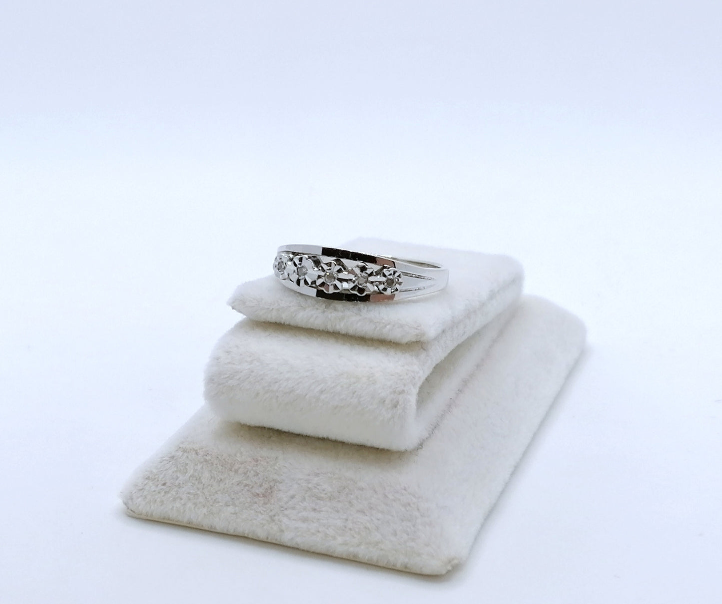 Ring Weißgold 585er mit Diamantsplitter Gr. 53
