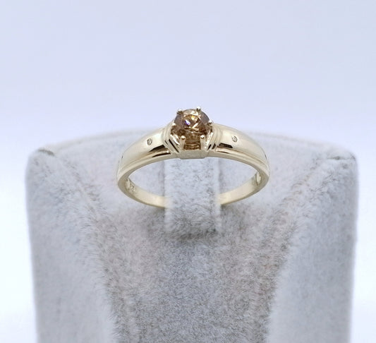 Ring Gold 375er mit braunem Zirkon und Diamantsplitter Gr. 63