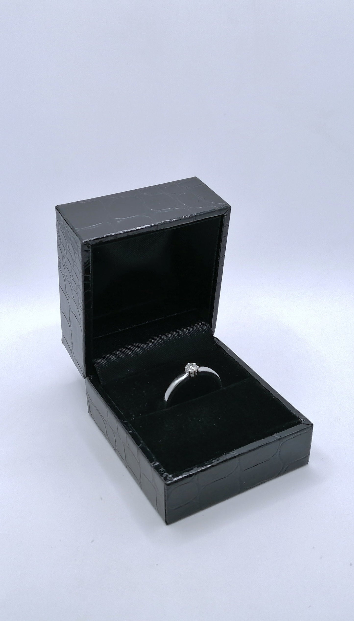 Ring Gold 585er mit lupenreinem Brillant Weißgold Solitärring Gr. 53
