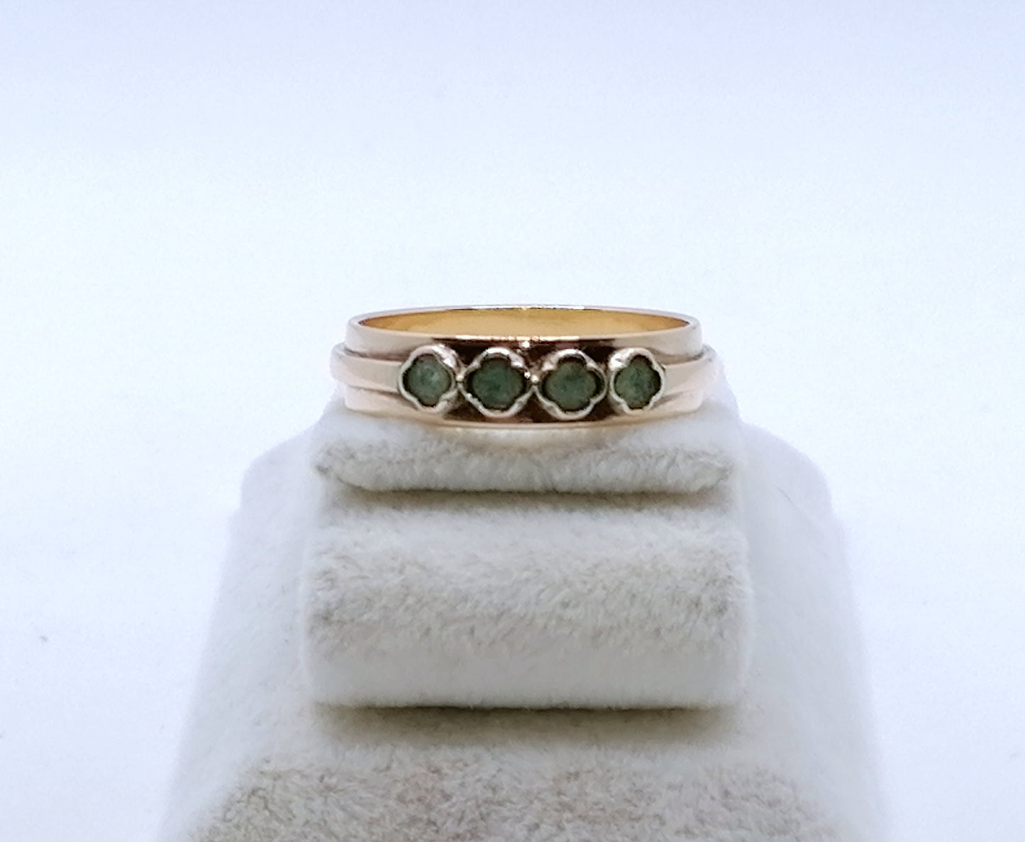 Ring Rotgold 585er mit grünen Türkis Steinchen Gr. 57
