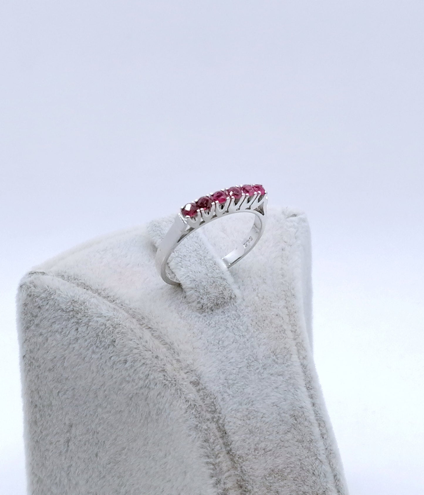 Ring Gold 585er mit Spinell Edelsteinen Weißgold Damenring Gr. 53