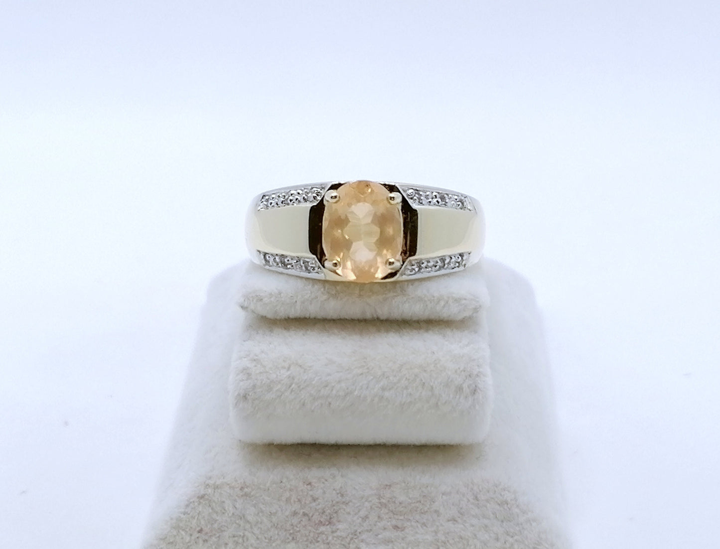 Ring Gold 375er mit Quarz Stein und Zirkonen Damenring Gr. 63
