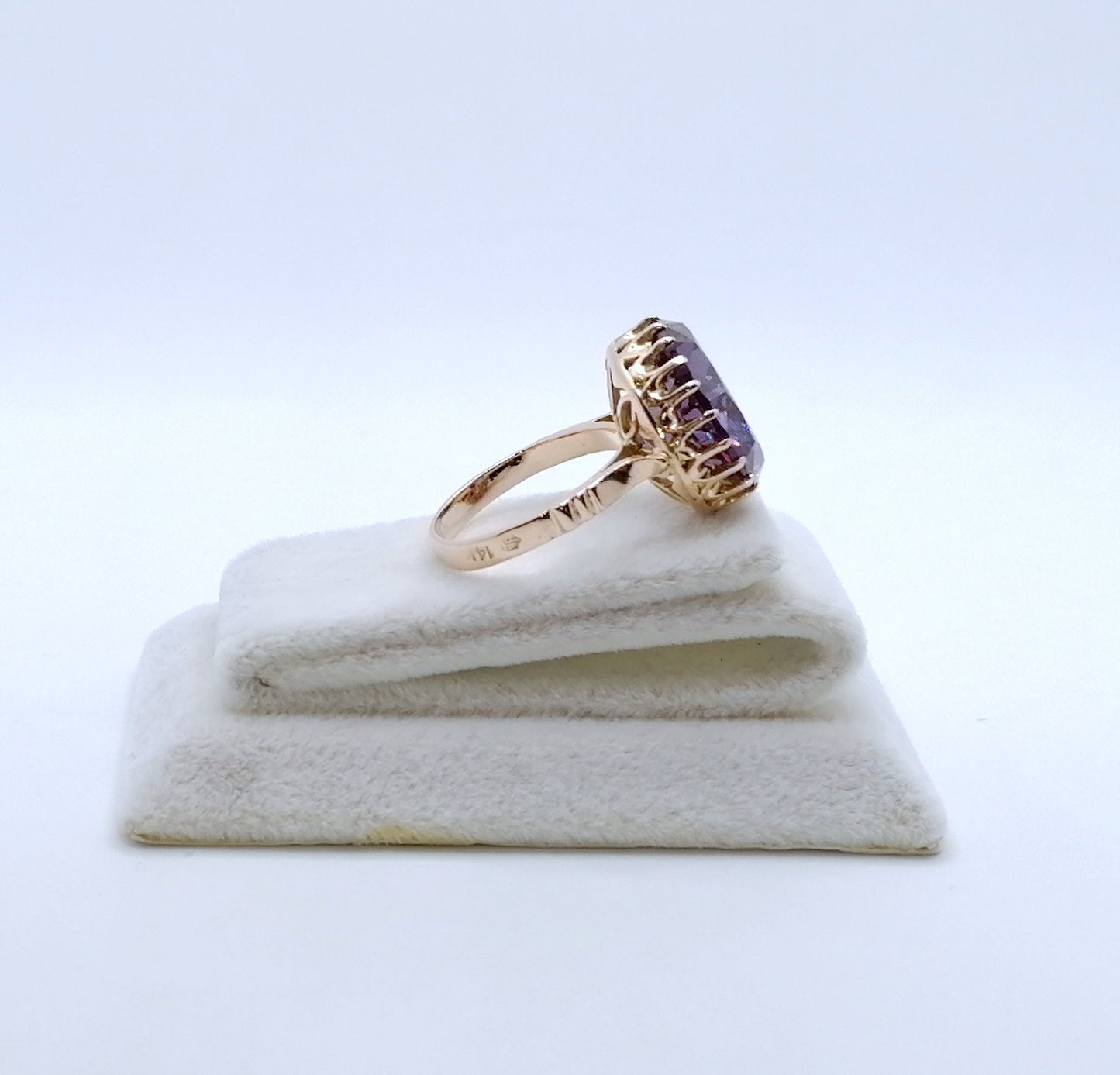Ring Rotgold 585er Sowjet UdSSR Goldring mit Alexandrit Gr. 53