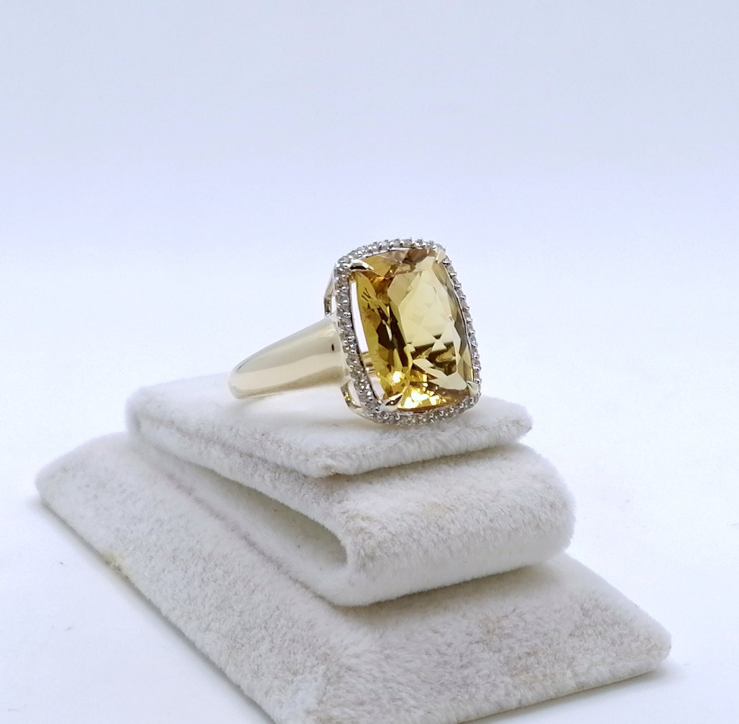 Ring Gold 585er mit Beryll und Zirkonen Gr. 57