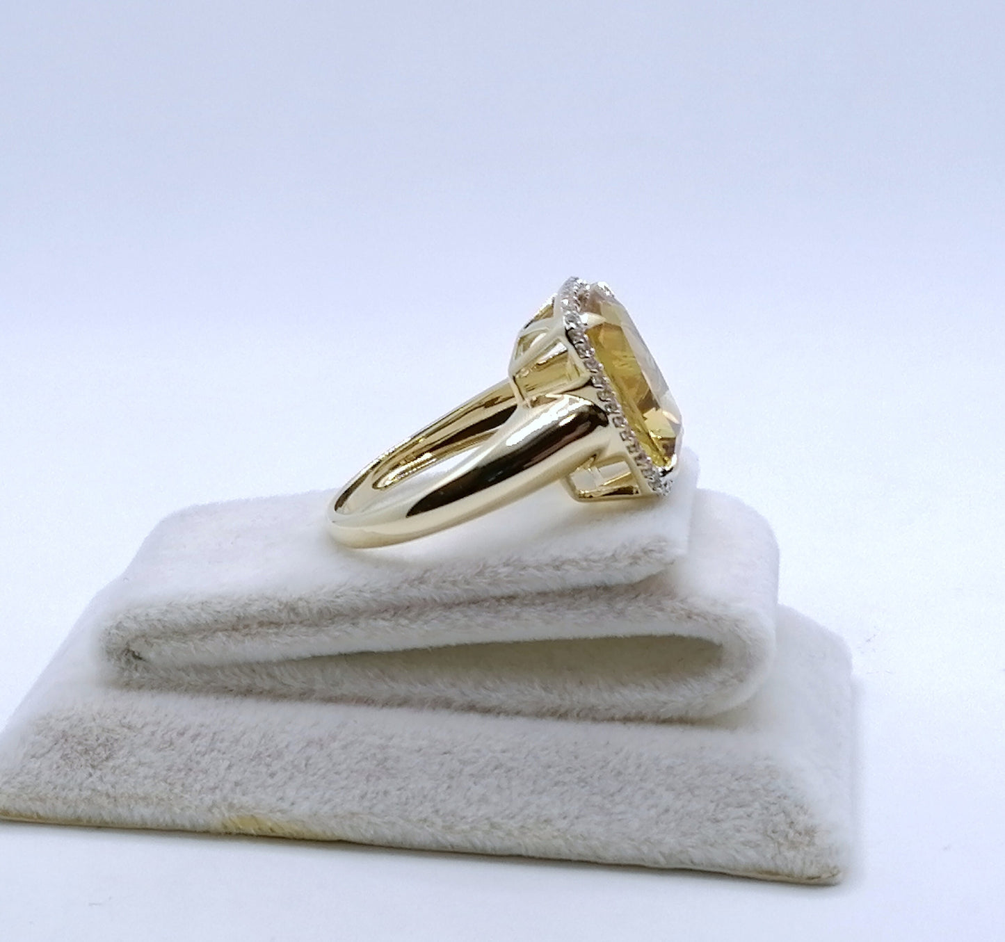 Ring Gold 585er mit Beryll und Zirkonen Gr. 57
