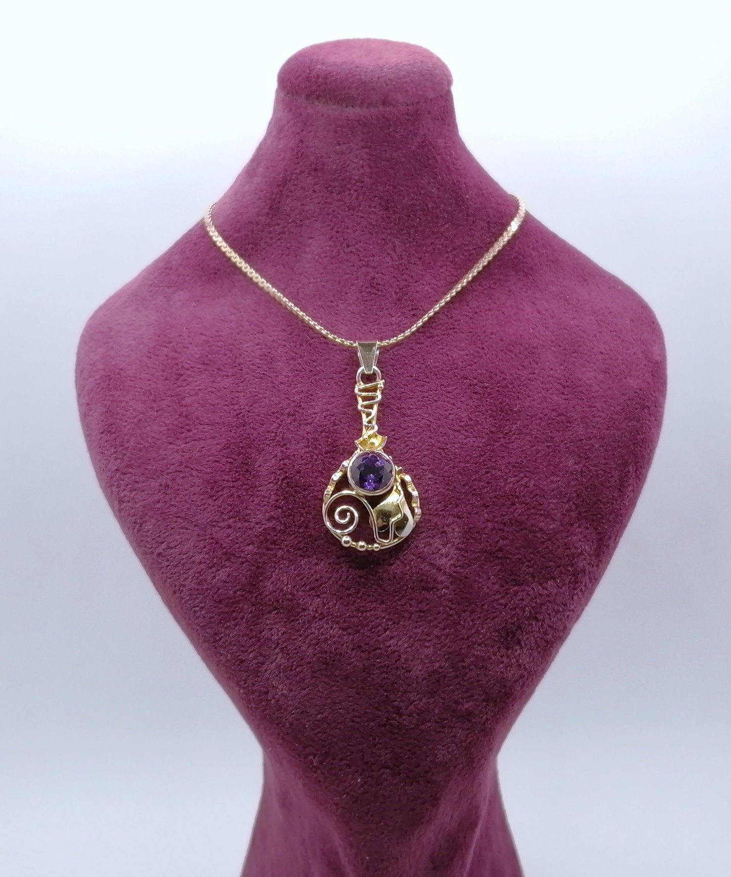 Halskette Gold 333er mit Amethyst Anhänger