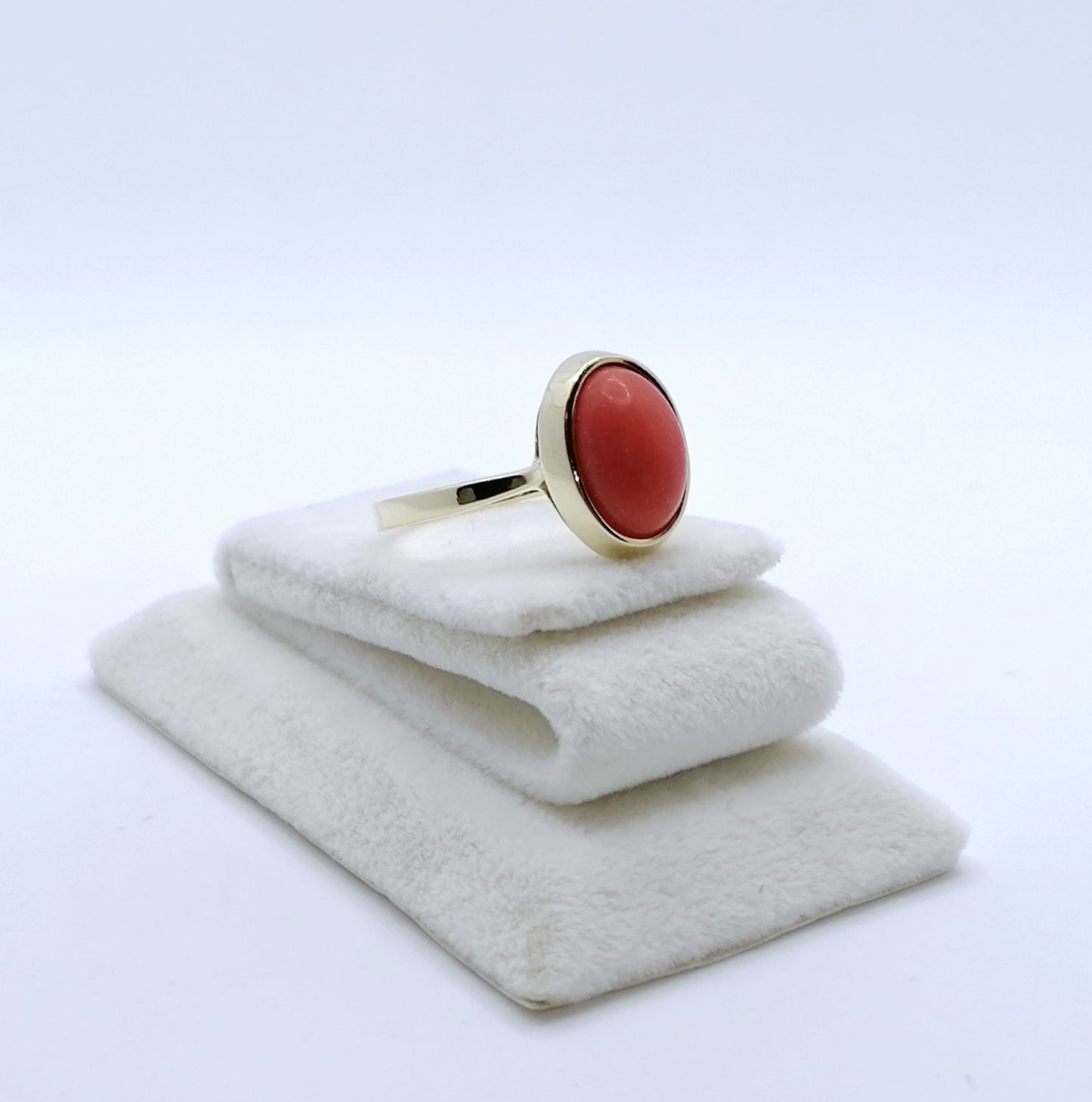 Ring Gold 333er mit Koralle Gr. 63