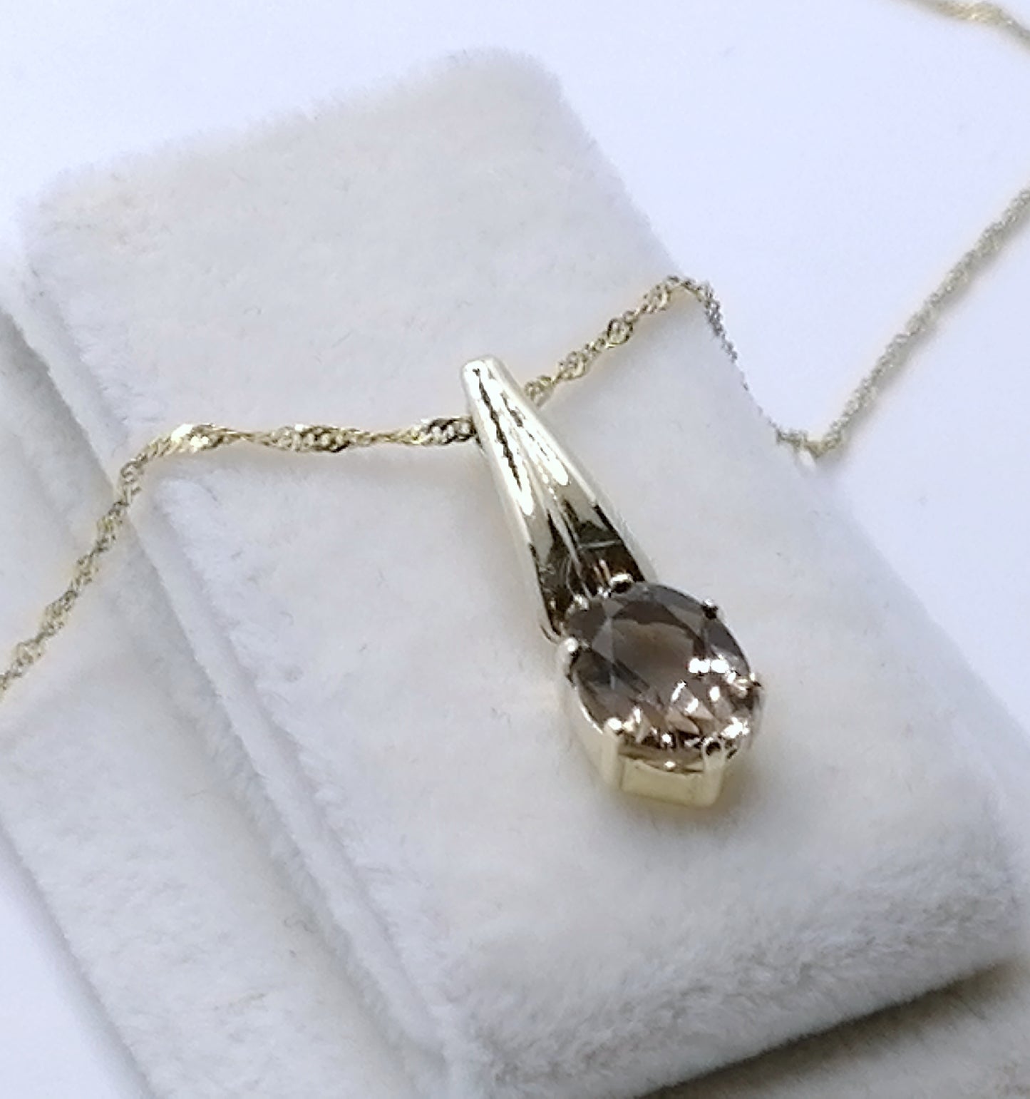 Halskette Gold 333 mit Rauchquarz Anhänger