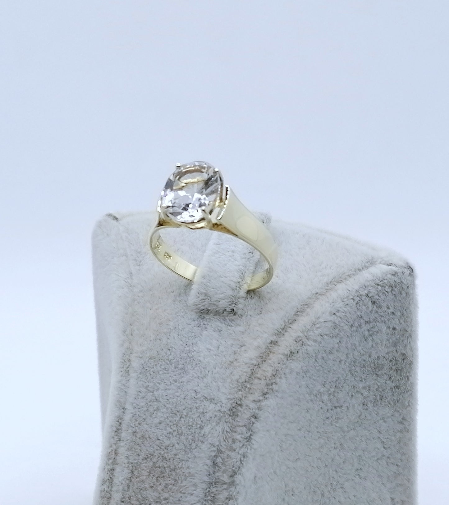 Ring Gold 333 mit Kristallquarz Gr. 57