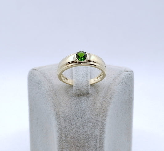 Ring Gold 375er mit Diopsid