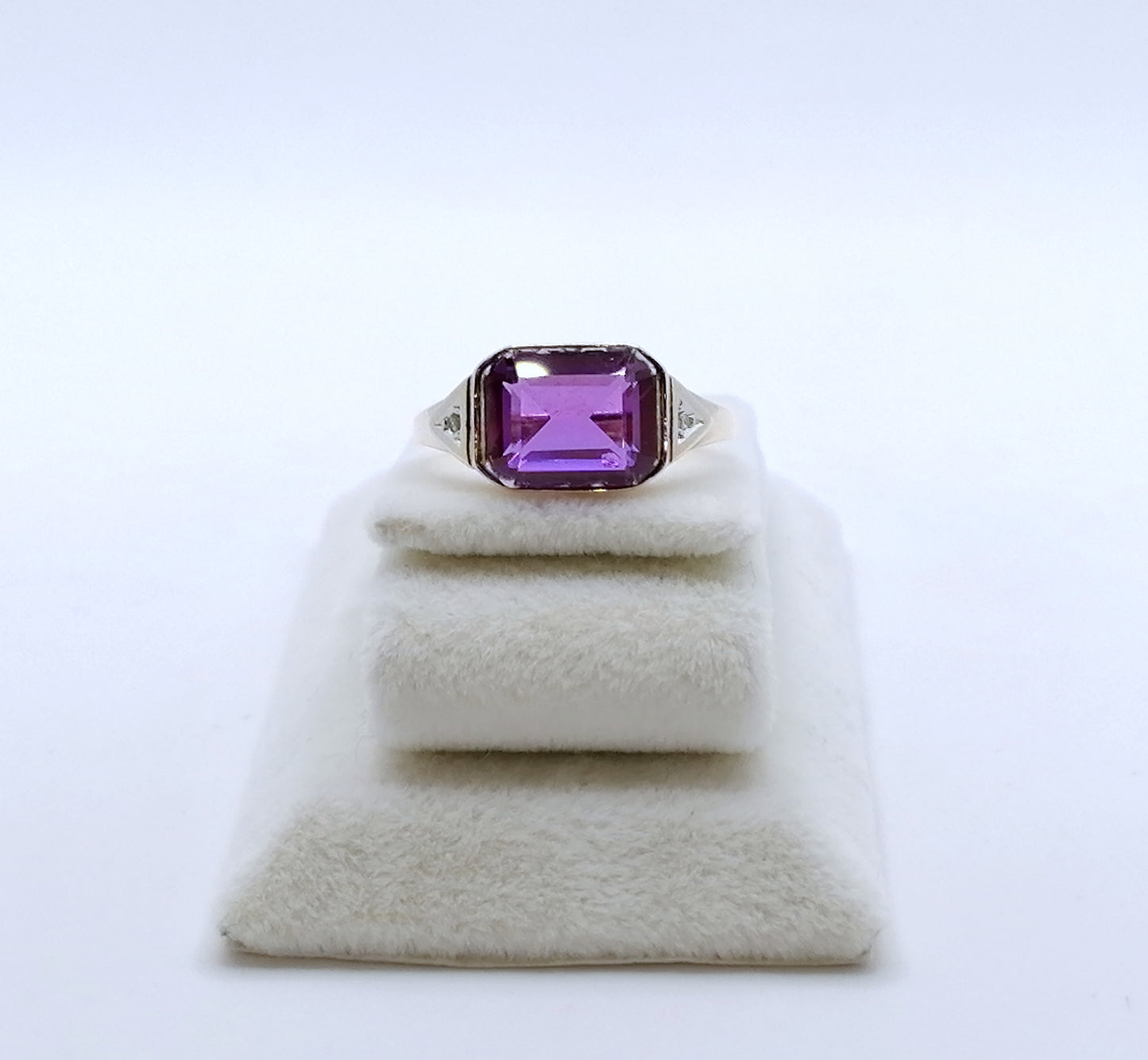 Ring Gold 333er mit Saphir und Diamantsplitter Gr. 55