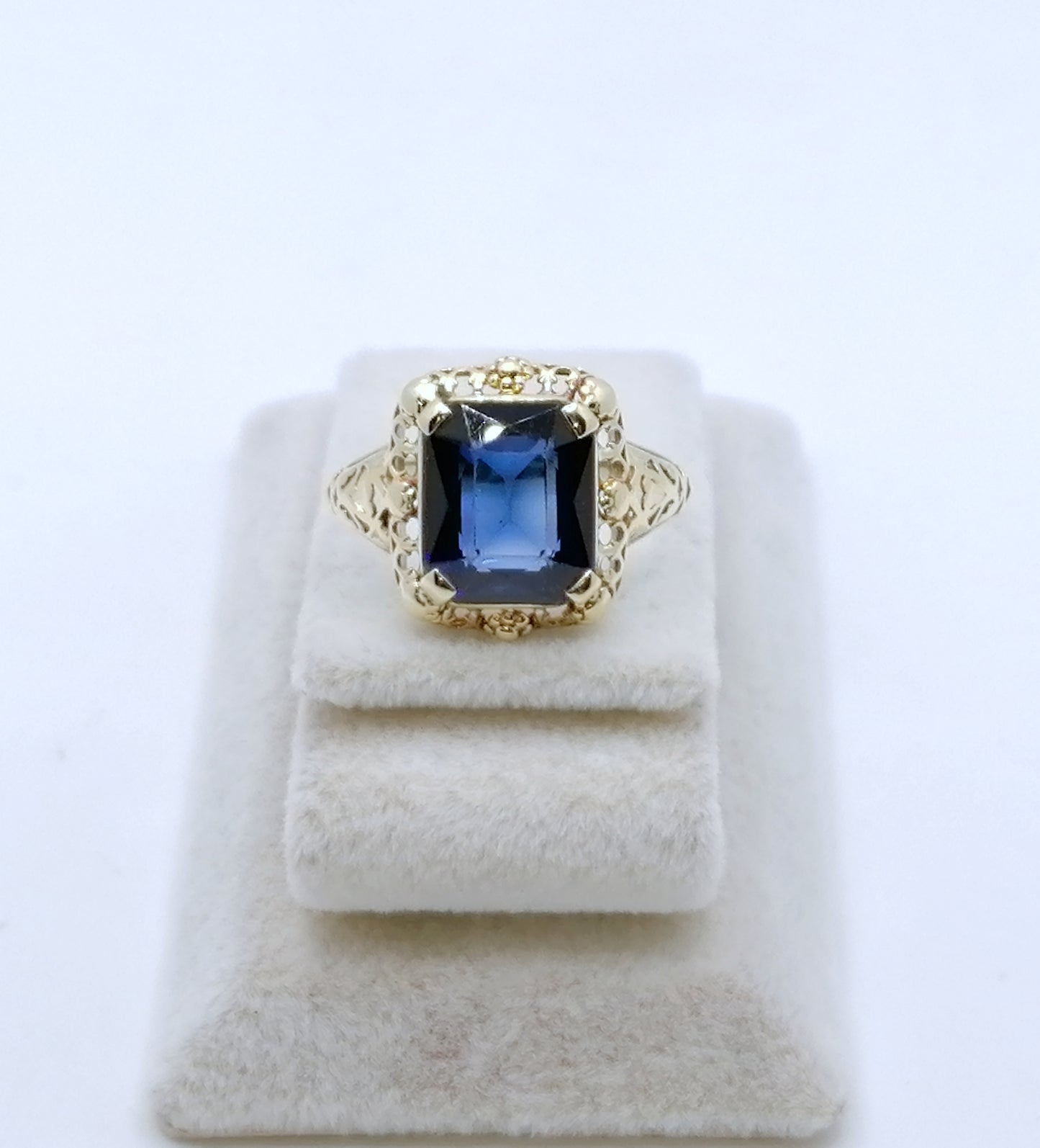 Ring Gold 585er mit Saphir Vintage Damenring Gr. 57