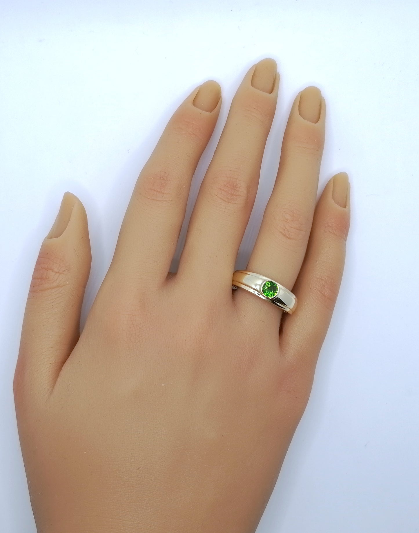 Ring Gold 375er mit Diopsid