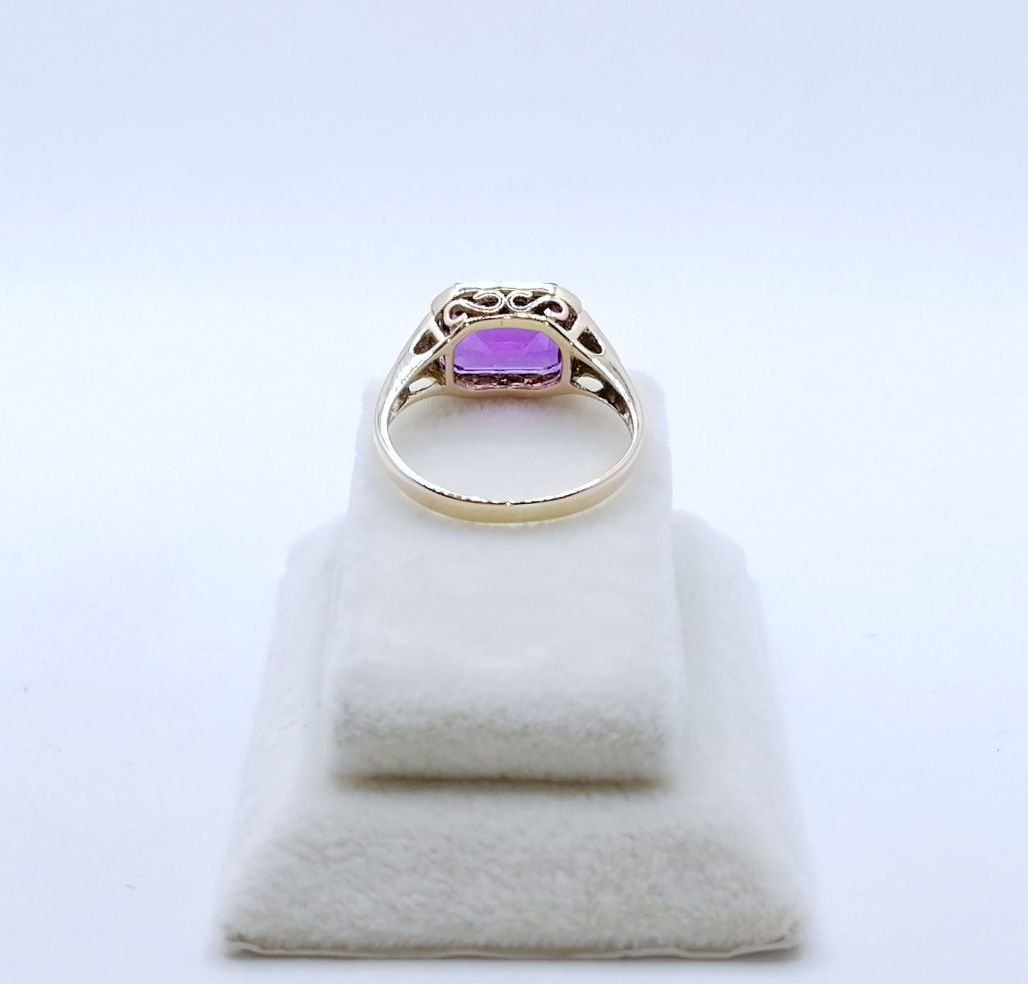 Ring Gold 333er mit Saphir und Diamantsplitter Gr. 55