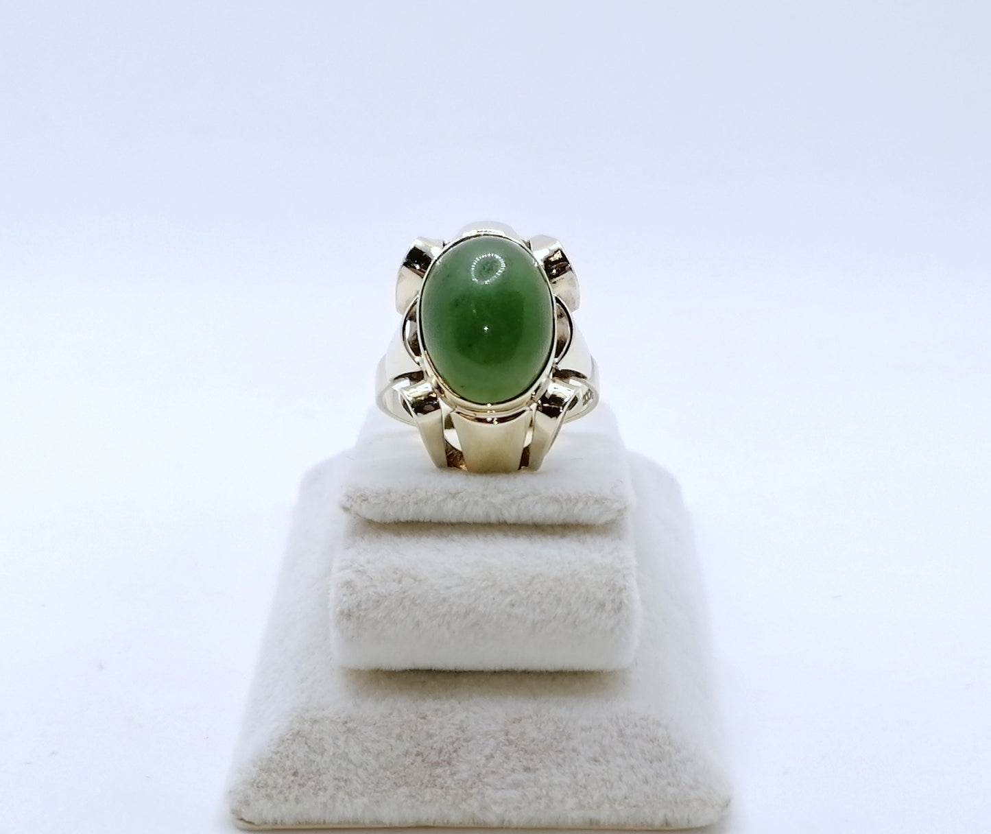 Ring Gold 333er mit Jade Gr. 53