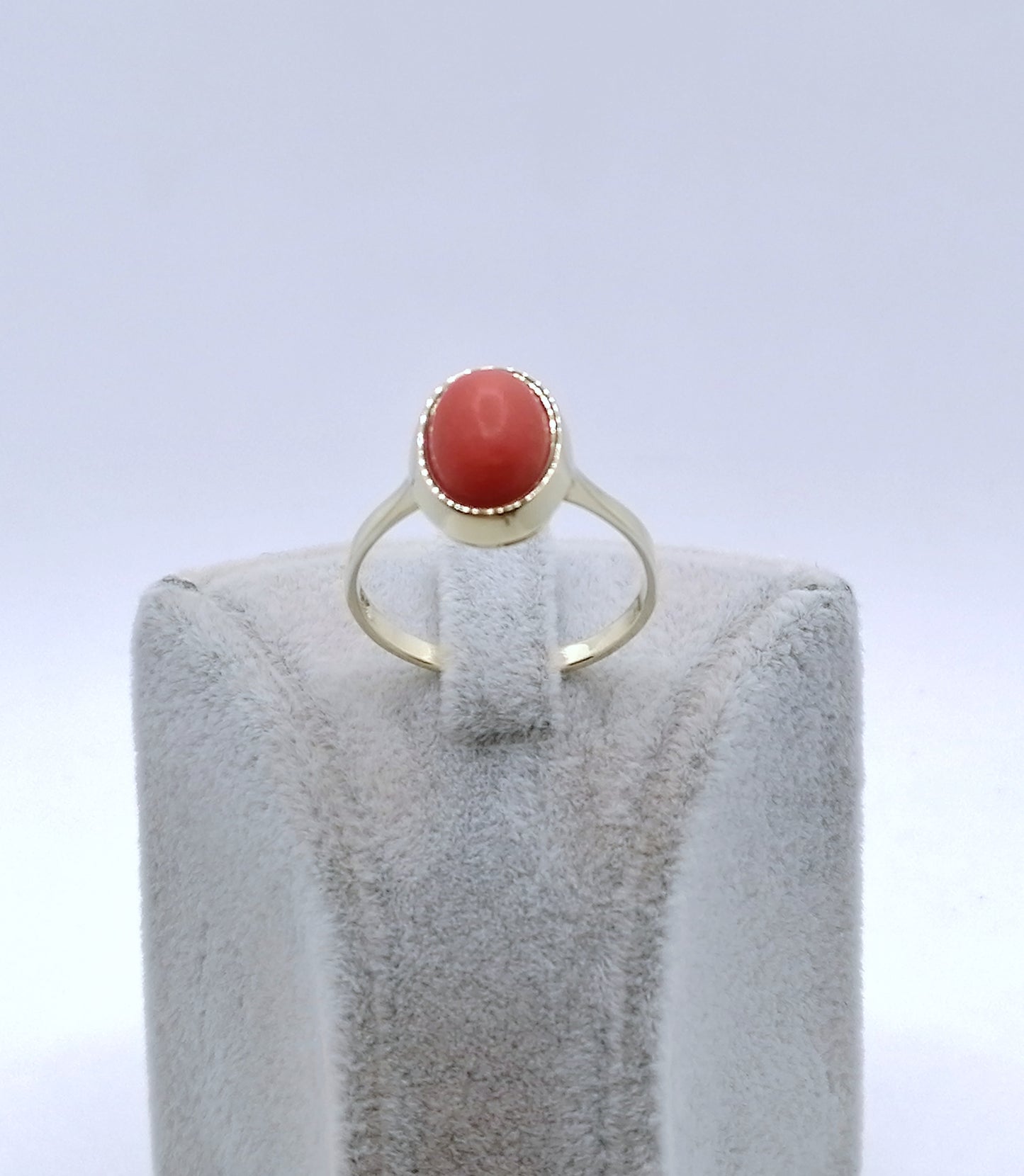Ring Gold 333er mit Koralle Gr. 63