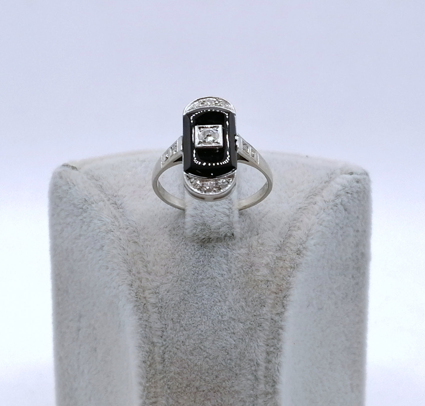 Ring Art Deco 585er Weißgold mit Onyx und Brillant Gr. 53