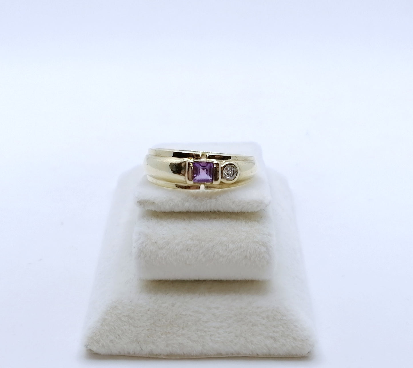 Ring Gold 333er mit Amethyst und Zirkonia Gr. 54