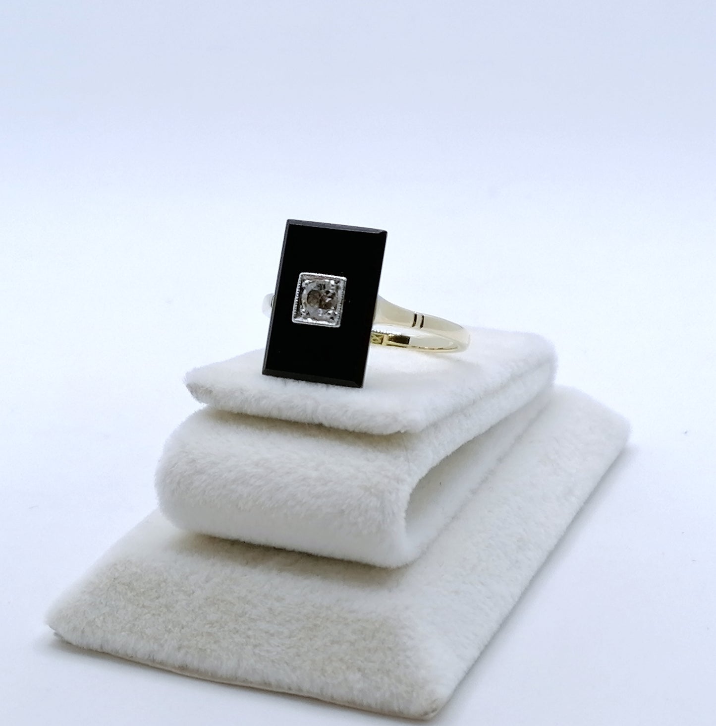 Ring Art Deco Gelbgold 585er mit Onyx und Brillant Gr. 57
