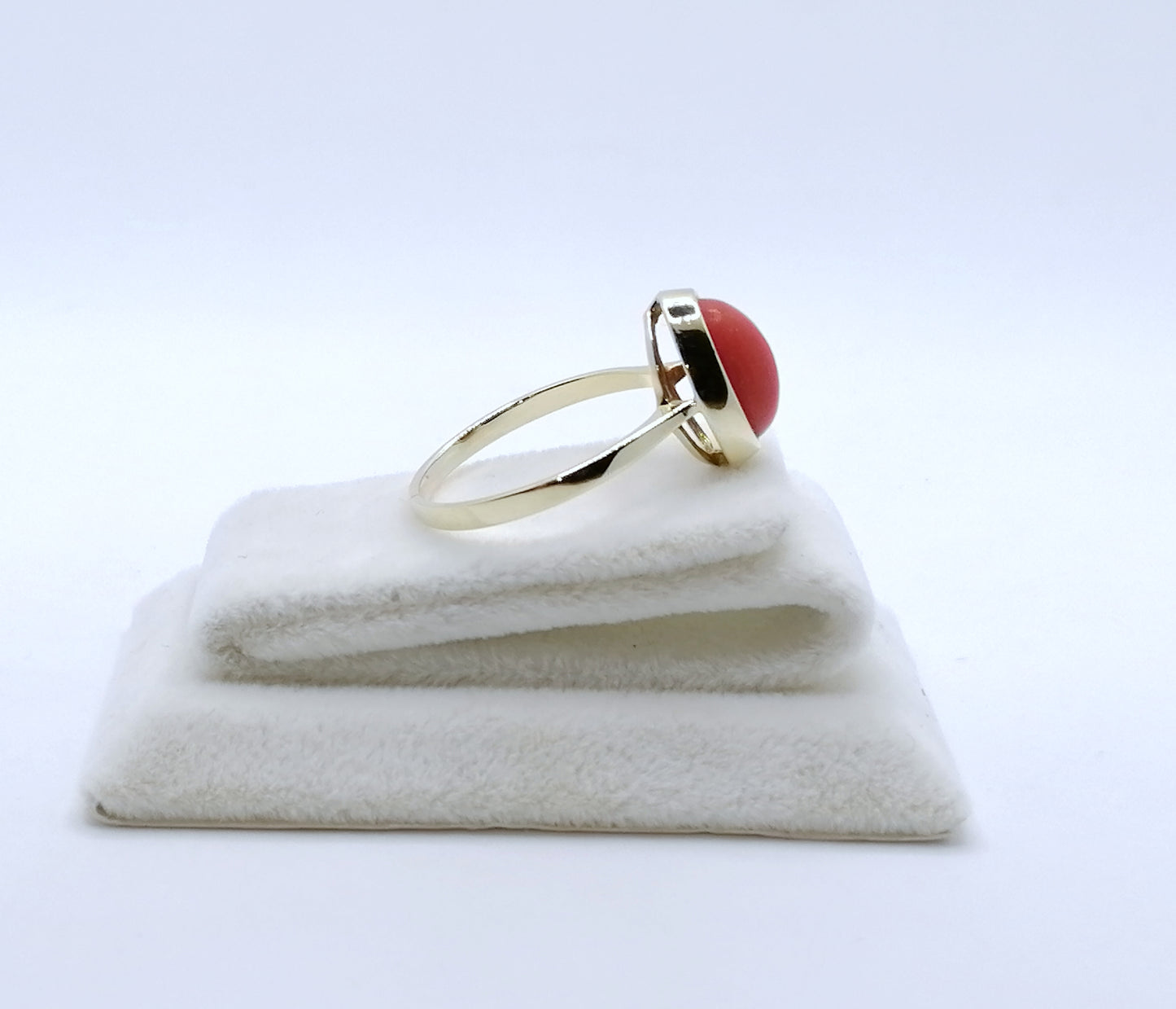 Ring Gold 333er mit Koralle Gr. 63